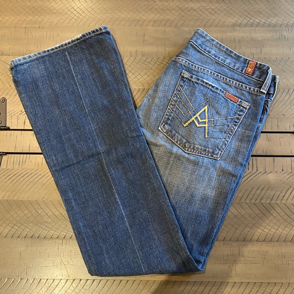 7 For All Mankind “A” Pocket Bootcut Jeans size 31, medium wash